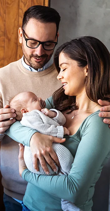 family-expernce-rght-blk-img1